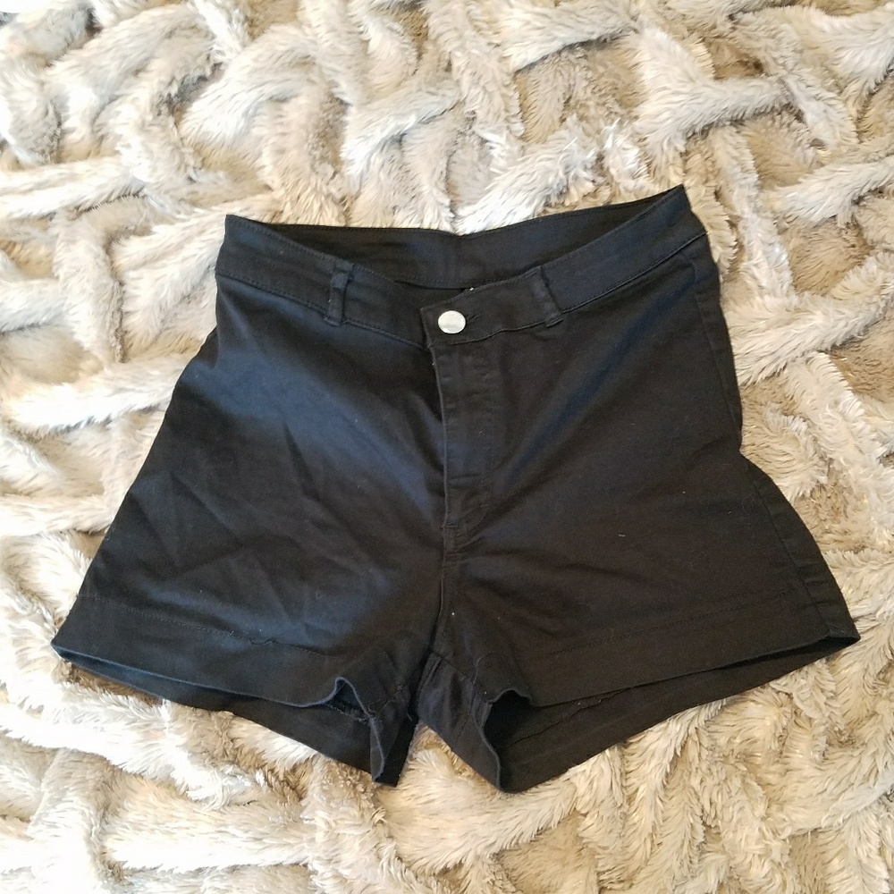 H&M Black Shorts